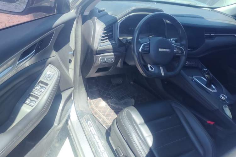 Used Haval F7 2019 1.5T Two-Wheel Drive i-Trend China VI Standard Driver Seat