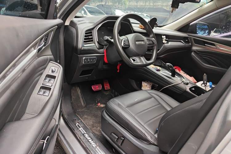 Used Haval F7 2019 1.5T Two-Wheel Drive i-Trend China VI Standard Driver Seat