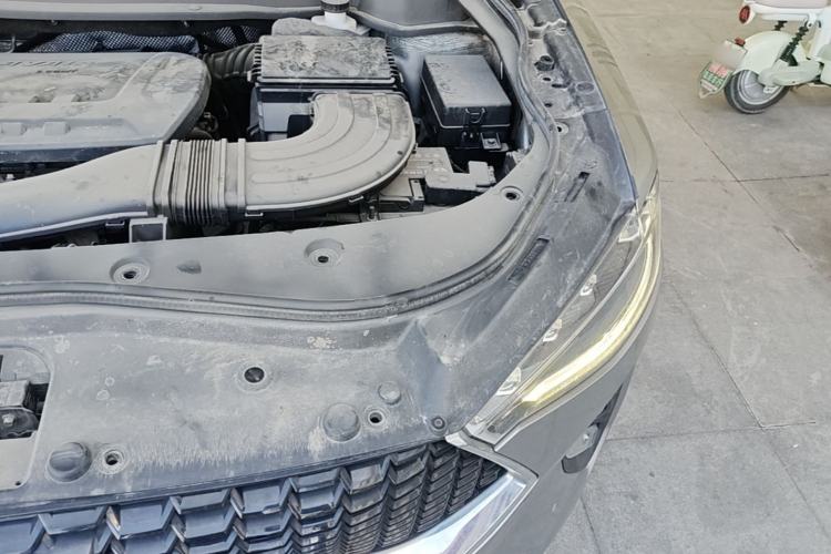Used Haval F7 2019 2.0T Four-Wheel Drive iJoy China V Standard Engine Bay Left