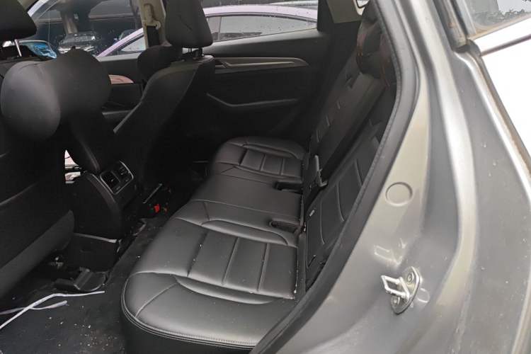 Used Haval F7 2019 1.5T Two-Wheel Drive i-Trend China VI Standard Left Rear Seat