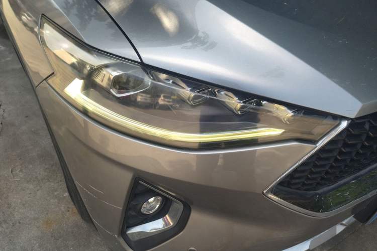 Used Haval F7 2019 1.5T Two-Wheel Drive i-Trend China VI Standard Right Front Headlight