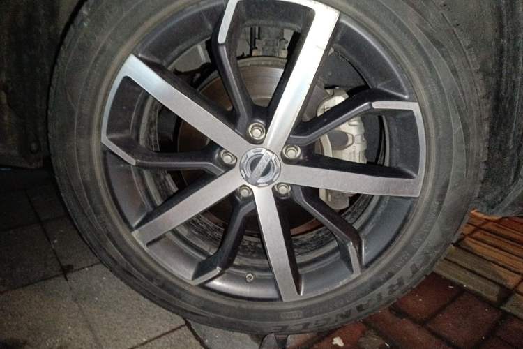 Used Haval F7 2019 1.5T Two-Wheel Drive i-Trend China VI Standard Right Front Wheel Hub
