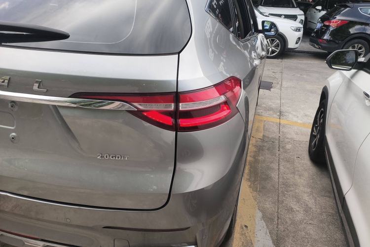 Used Haval F7 2019 2.0T Two-Wheel-Drive i-Van China VI Standard Right Rear Taillight
