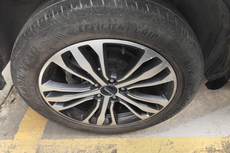 Used Haval F7 2019 2.0T Two-Wheel-Drive i-Van China VI Standard Right Rear Wheel Hub