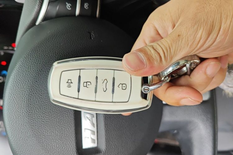 Used Haval F7 2019 1.5T Two-Wheel Drive i-Trend China VI Standard Vehicle Key