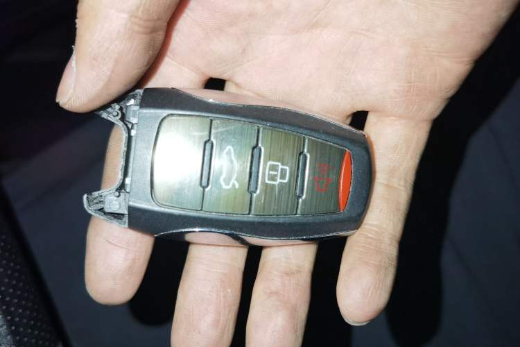 Used Haval F7 2019 2.0T Two-Wheel Drive i-Van China V standard Vehicle Key