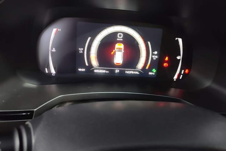 Used Haval F7 2019 1.5T Two-Wheel Drive i-Type China V Standard Odometer Close Up