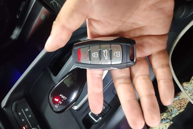 Used Haval F7 2019 1.5T Two-Wheel Drive i-Type China V Standard Vehicle Key