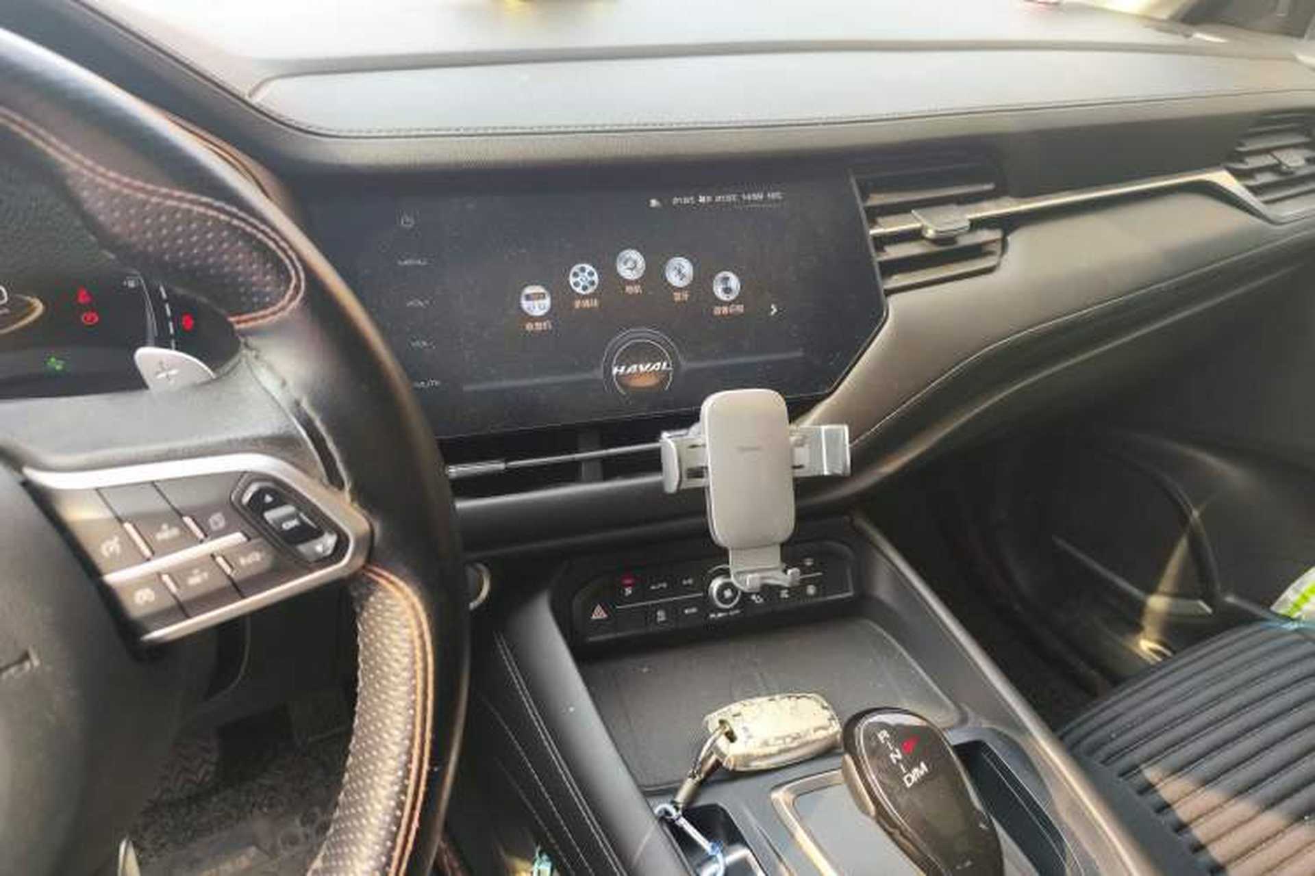 Used Haval F7 2019 2.0T Four-Wheel Drive iJoy China V Standard Audio And AC Panel