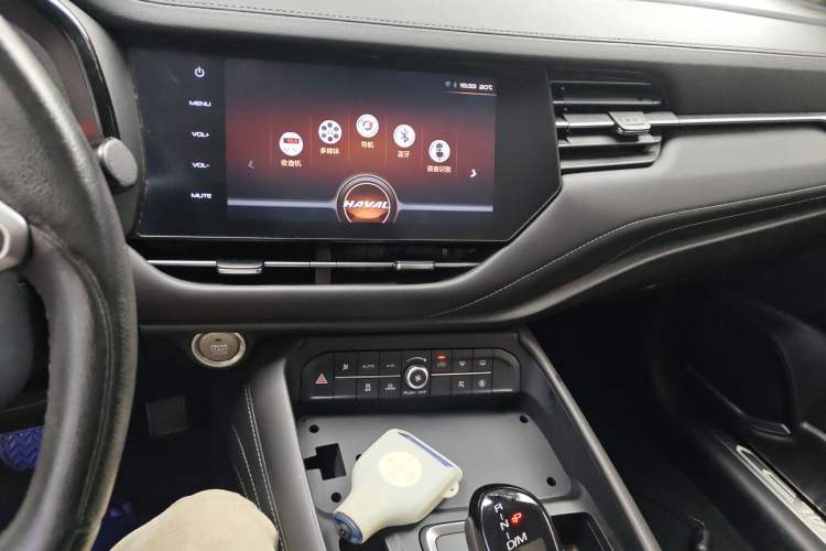 Used Haval F7 2019 1.5T Two-Wheel-Drive i-Type China VI Standard Audio And AC Panel
