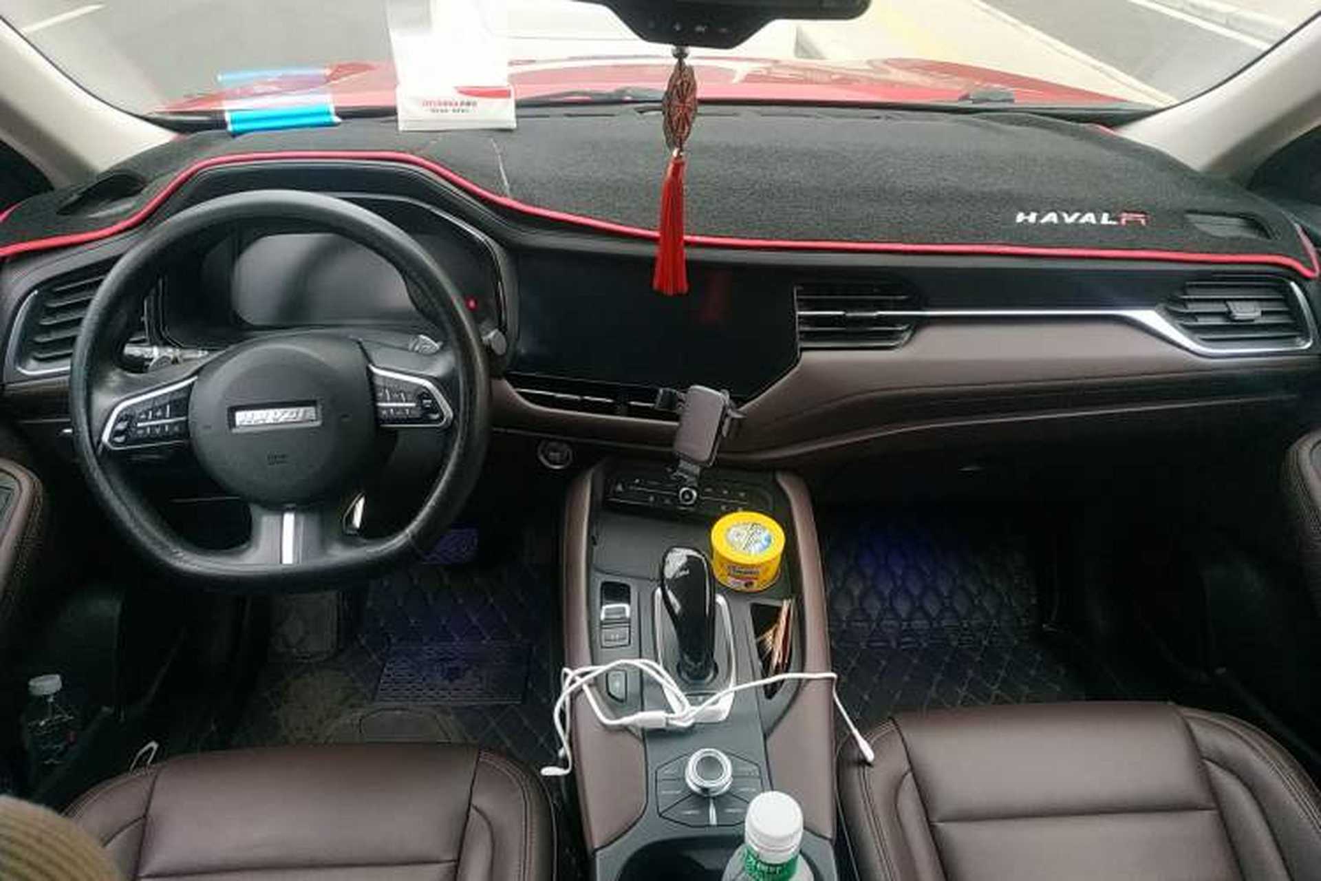 Used Haval F7 2019 1.5T Two-Wheel Drive i-Trend China V Emission Standard Center Console