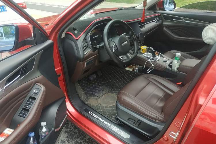 Used Haval F7 2019 1.5T Two-Wheel Drive i-Trend China V Emission Standard Driver Seat