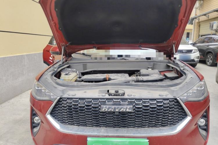Used Haval F7 2019 1.5T Two-Wheel-Drive i-Type China VI Standard Engine Bay
