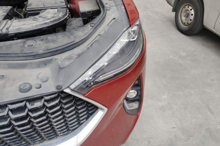 Used Haval F7 2019 1.5T Two-Wheel-Drive i-Type China VI Standard Engine Bay Left