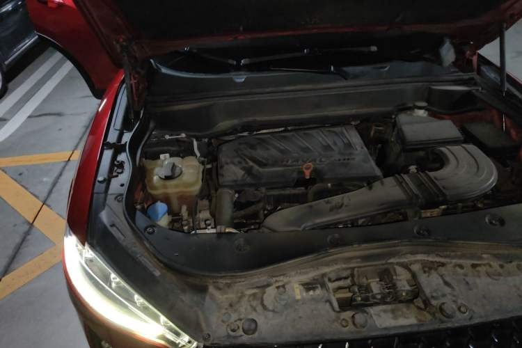Used Haval F7 2019 1.5T Two-Wheel Drive i-Trend China VI Standard Engine Bay Right