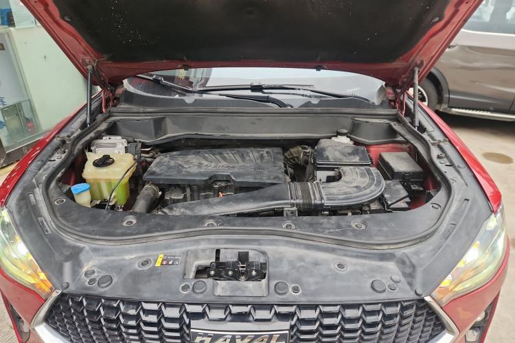 Used Haval F7 2019 1.5T Two-Wheel Drive i-Trend China V Emission Standard Engine Bay