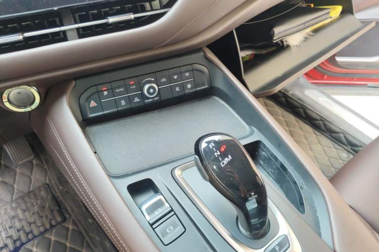 Used Haval F7 2019 1.5T Two-Wheel-Drive i-Type China VI Standard Gear Lever