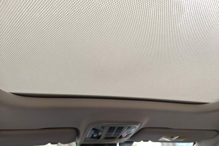 Used Haval F7 2019 1.5T Two-Wheel-Drive i-Type China VI Standard Headliner