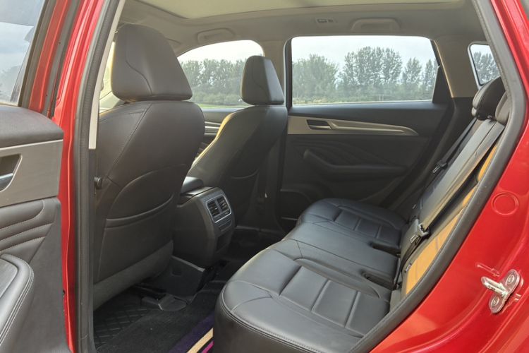 Used Haval F7 2019 1.5T Two-Wheel Drive i-Type China V Standard Interior 1