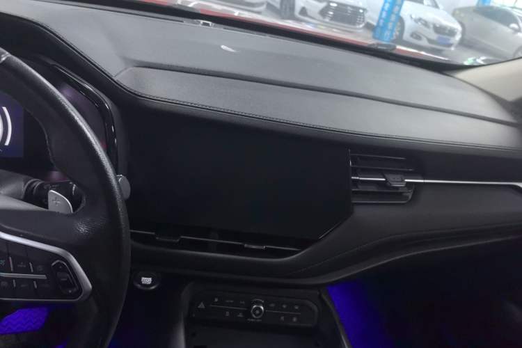 Used Haval F7 2019 1.5T Two-Wheel-Drive i-Type China VI Standard Interior 6