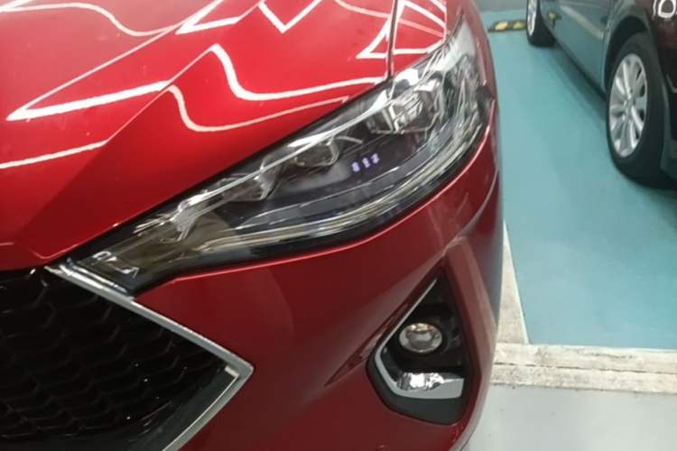 Used Haval F7 2019 1.5T Two-Wheel Drive i-Trend China V Emission Standard Left Front Headlight