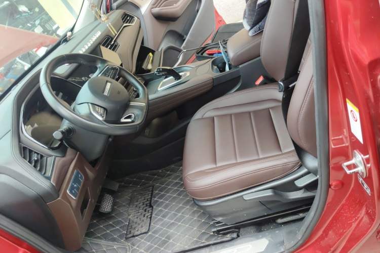 Used Haval F7 2019 1.5T Two-Wheel-Drive i-Type China VI Standard Left Front Seat