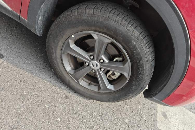 Used Haval F7 2019 1.5T Two-Wheel-Drive i-Type China VI Standard Right Front Wheel Hub
