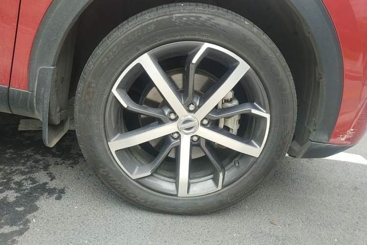 Used Haval F7 2019 1.5T Two-Wheel Drive i-Trend China V Emission Standard Right Front Wheel Hub