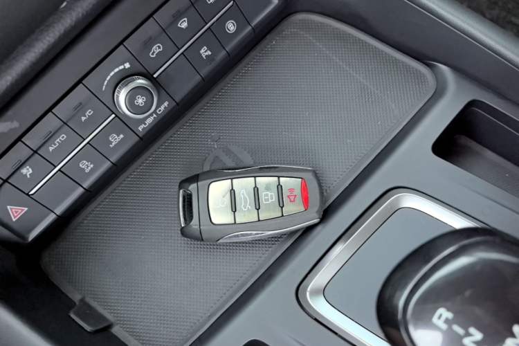 Used Haval F7 2019 1.5T Two-Wheel Drive i-Trend China V Emission Standard Vehicle Key