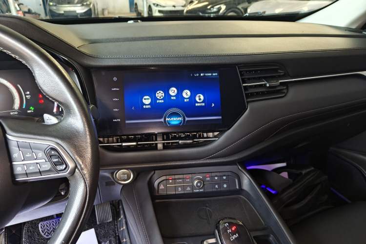 Used Haval F7 2019 2.0T Two-Wheel-Drive i-Van China VI Standard Audio And AC Panel
