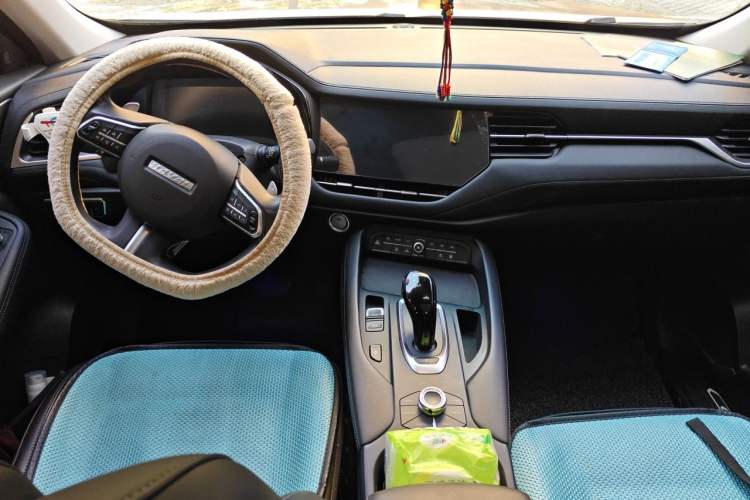 Used Haval F7 2019 1.5T Two-Wheel Drive i-Trend China V Emission Standard Center Console
