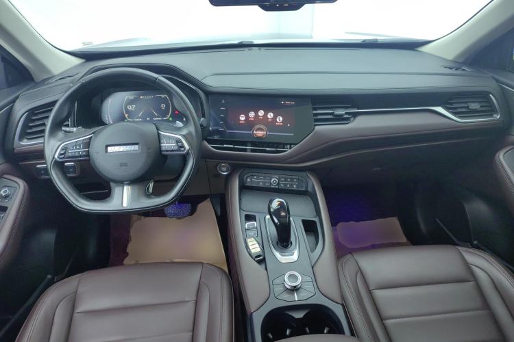 Used Haval F7 2019 2.0T Four-Wheel Drive iJoy China V Standard Center Console