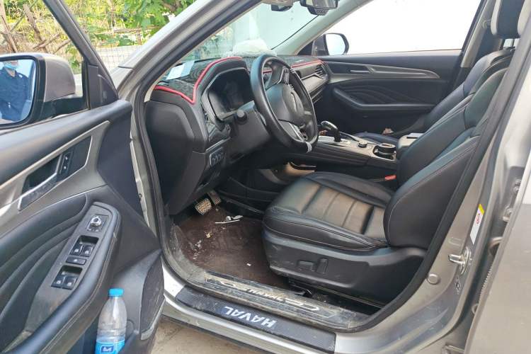 Used Haval F7 2019 1.5T Two-Wheel Drive i-Trend China VI Standard Driver Seat