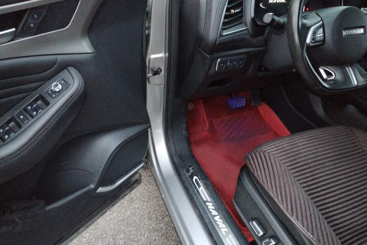 Used Haval F7 2019 1.5T Two-Wheel Drive i-Trend China VI Standard Driver Seat
