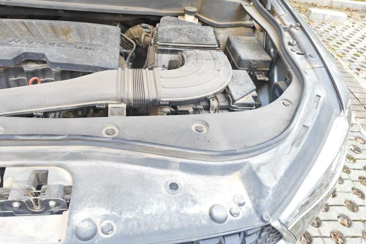 Used Haval F7 2019 1.5T Two-Wheel Drive i-Trend China V Emission Standard Engine Bay Left