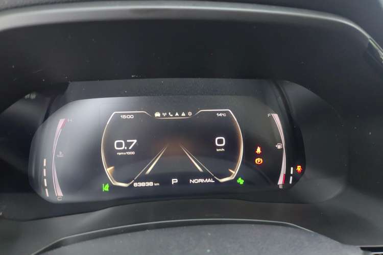 Used Haval F7 2019 2.0T Four-Wheel Drive iJoy China V Standard Instrument Cluster