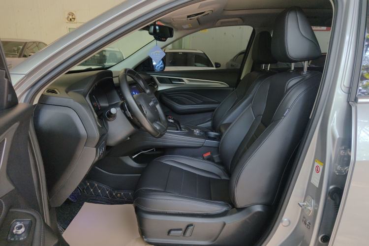 Used Haval F7 2019 2.0T Two-Wheel-Drive i-Van China VI Standard Left Front Seat