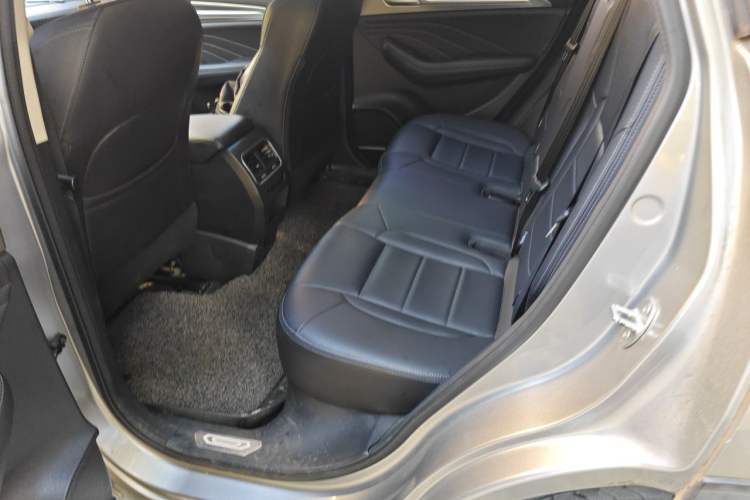 Used Haval F7 2019 1.5T Two-Wheel Drive i-Trend China V Emission Standard Left Rear Seat