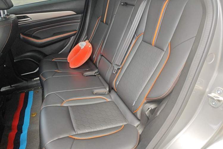 Used Haval F7 2019 1.5T Two-Wheel Drive i-Trend China VI Standard Left Rear Seat