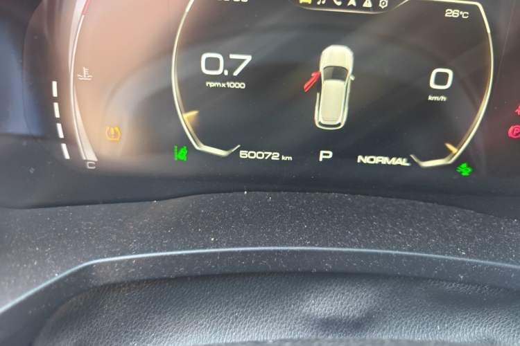 Used Haval F7 2019 1.5T Two-Wheel Drive i-Trend China V Emission Standard Odometer Close Up