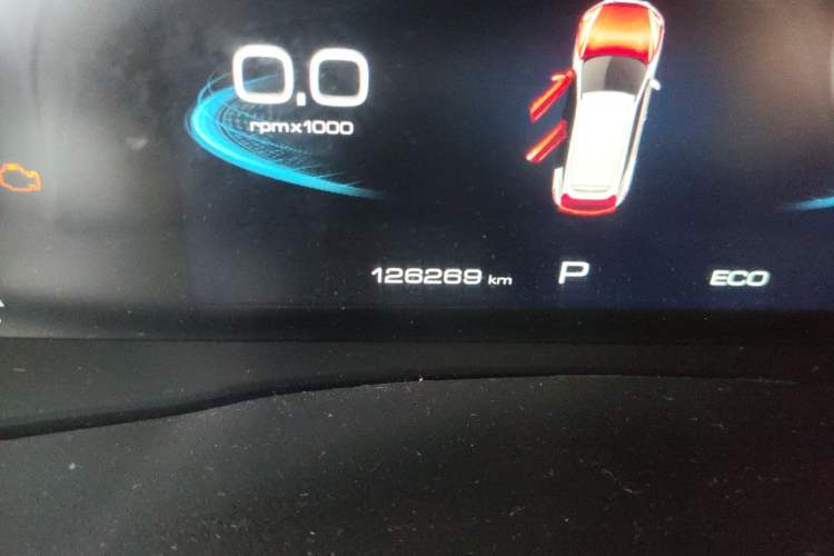 Used Haval F7 2019 1.5T Two-Wheel Drive i-Trend China V Emission Standard Odometer Close Up