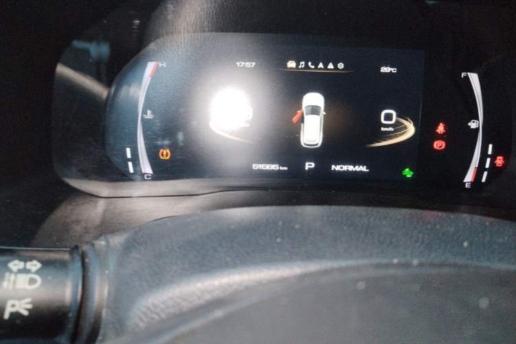 Used Haval F7 2019 1.5T Two-Wheel Drive i-Trend China VI Standard Odometer Close Up