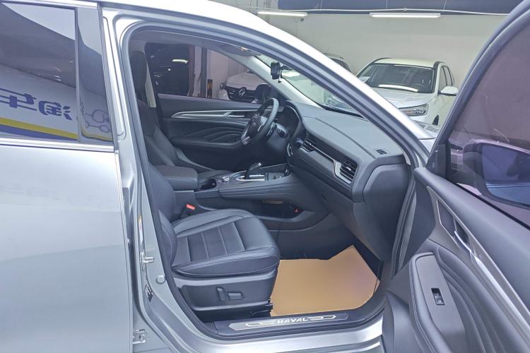 Used Haval F7 2019 2.0T Two-Wheel-Drive i-Van China VI Standard Right Front Seat