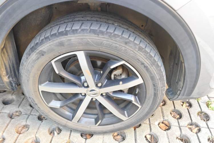 Used Haval F7 2019 1.5T Two-Wheel Drive i-Trend China V Emission Standard Right Front Wheel Hub