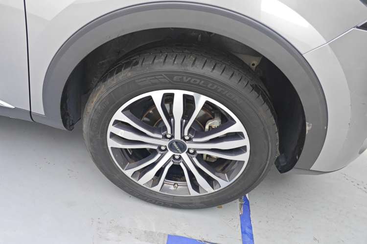 Used Haval F7 2019 2.0T Two-Wheel-Drive i-Van China VI Standard Right Front Wheel Hub