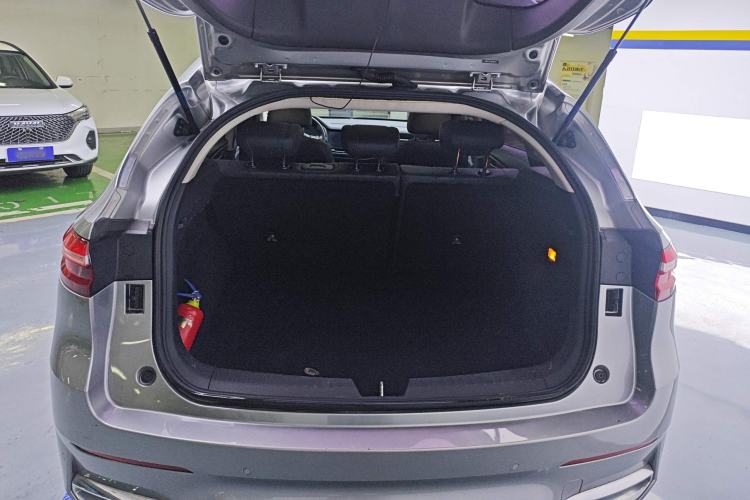 Used Haval F7 2019 2.0T Two-Wheel-Drive i-Van China VI Standard Trunk