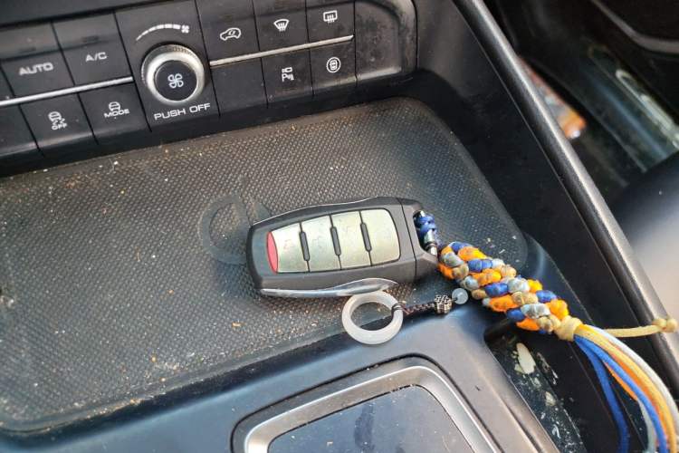 Used Haval F7 2019 1.5T Two-Wheel Drive i-Trend China VI Standard Vehicle Key
