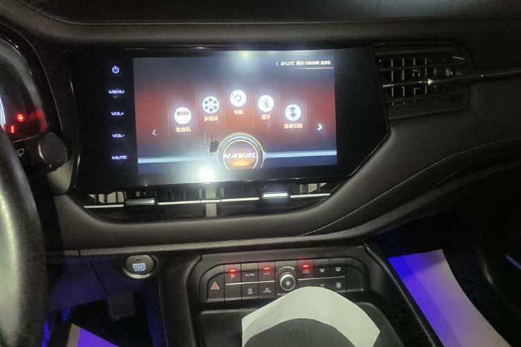 Used Haval F7 2019 1.5T Two-Wheel Drive i-Trend China V Emission Standard Audio And AC Panel