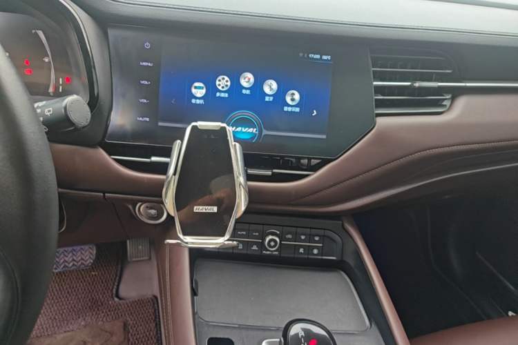 Used Haval F7 2019 1.5T Two-Wheel Drive i-Type China V Standard Audio And AC Panel