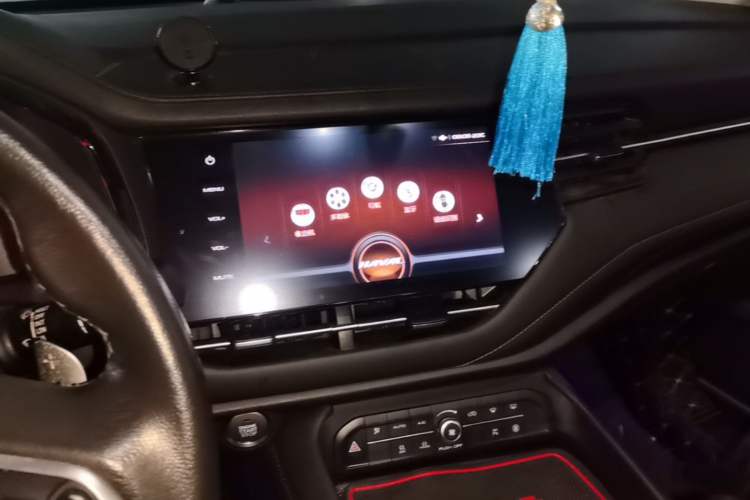 Used Haval F7 2019 1.5T Two-Wheel Drive i-Type China V Standard Audio And AC Panel